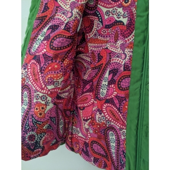 Lilly Pulitzer Green and Paisley Down Puff Vest - Picture 5 of 7